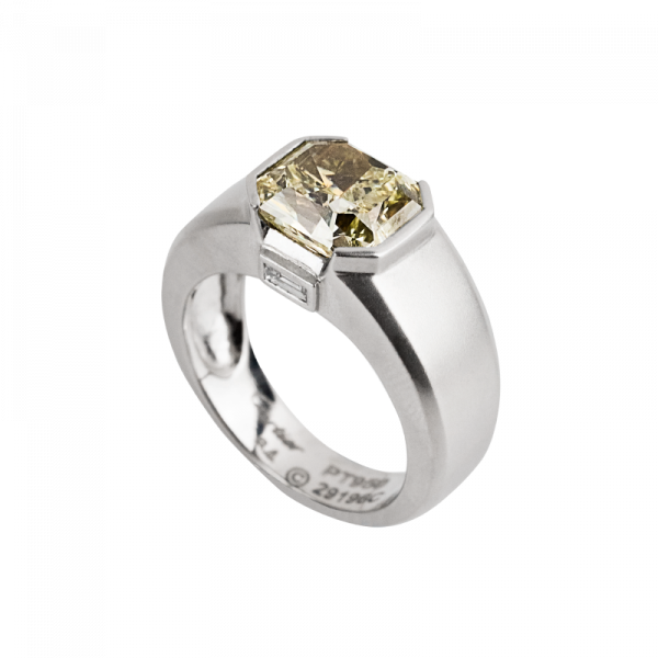 Platinum Ring with Yellow Diamond