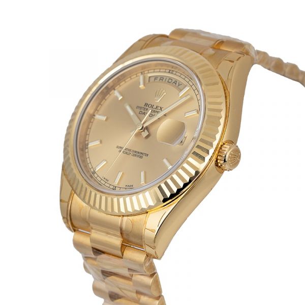 Rolex Day-Date 2 Yellow Gold Champagne/Index 218238